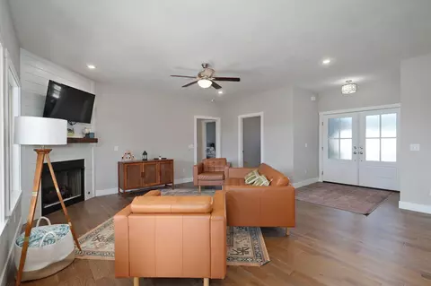 858 E Ashford Ave, Nixa, MO 65714 photo 7