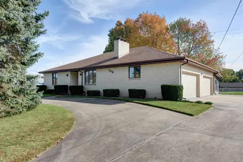 1376 E Rockwood St, Springfield, MO 65804