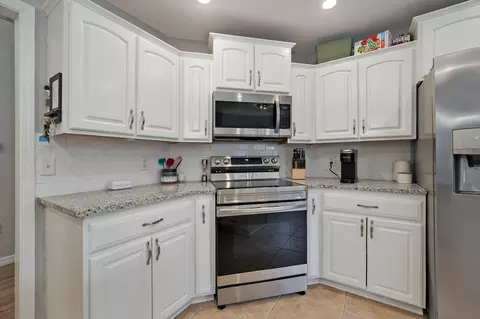 5569 S Michigan Ave, Springfield, MO 65810 photo 17