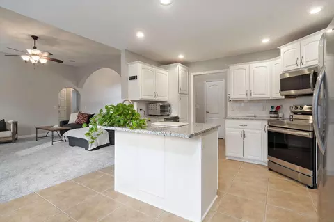 5569 S Michigan Ave, Springfield, MO 65810 photo 15