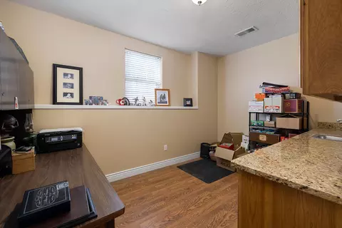 908 Welch St, Nixa, MO 65714 photo 32