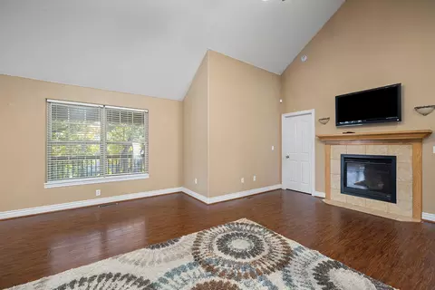 908 Welch St, Nixa, MO 65714 photo 5
