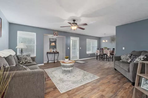 735 S Lipscomb South Dr, Republic, MO 65738 photo 32