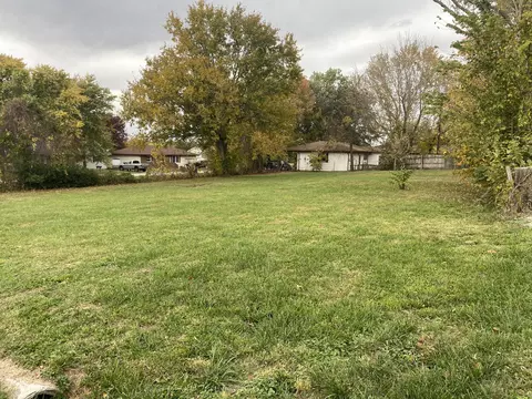 655 W Marsh St, Buffalo, MO 65622 photo 4