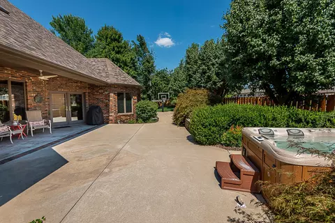 4856 S Claridge Cir, Springfield, MO 65810 photo 67