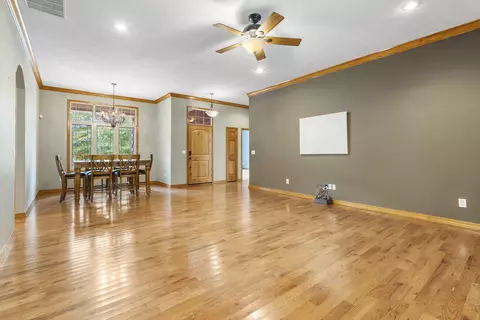 1451 N Marlowe Ave, Springfield, MO 65802 photo 7
