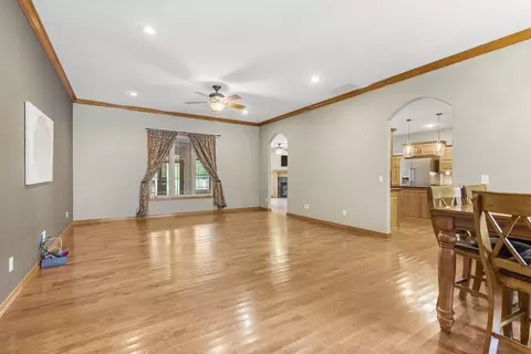 1451 N Marlowe Ave, Springfield, MO 65802 photo 4