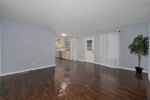 712 E Scott Wayne Dr, Nixa, MO 65714 photo 6
