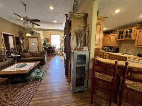 5095 E Copper Ridge St, Springfield, MO 65809 photo 7