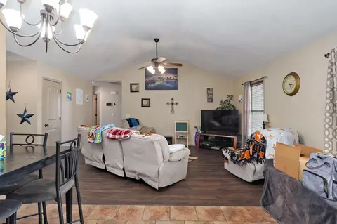1209 W Canton Ct, Ozark, MO 65721 photo 9