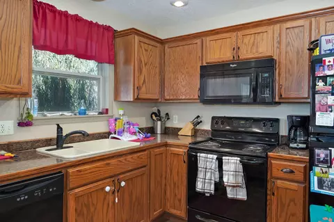 1209 W Canton Ct, Ozark, MO 65721 photo 12