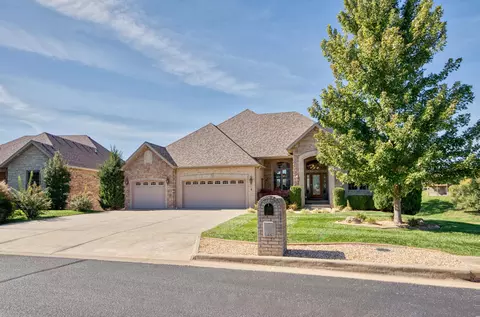 1482 W Silver Oak Dr, Springfield, MO 65810 photo 1