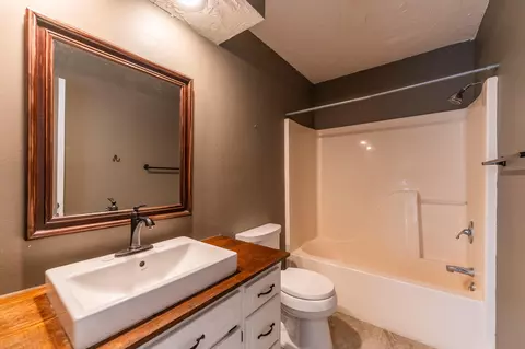 284 Crimson Cir, Ozark, MO 65721 photo 16
