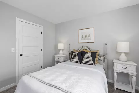 806 E Crew Dr, Nixa, MO 65714 photo 12