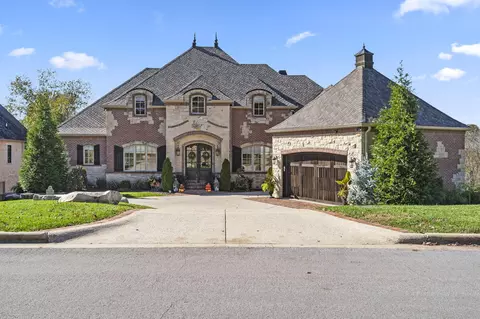 6077 S Natural Falls Dr, Ozark, MO 65721 photo 2