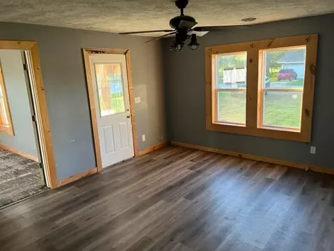 255 E Second St, Marshfield, MO 65706 photo 13