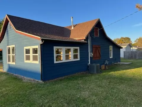 255 E Second St, Marshfield, MO 65706 photo 4