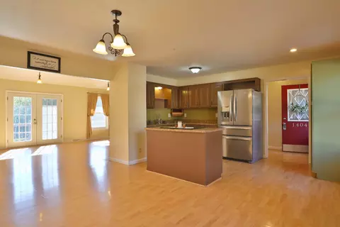 1404 E Sycamore St, Ozark, MO 65721 photo 9