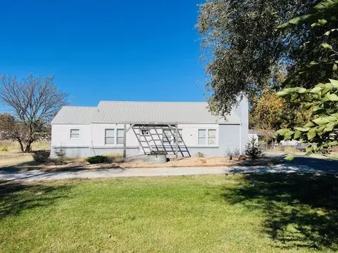 3751 W Division St, Springfield, MO 65803 photo 1