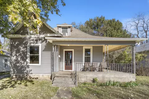 1025 W Madison St, Springfield, MO 65806 photo 2