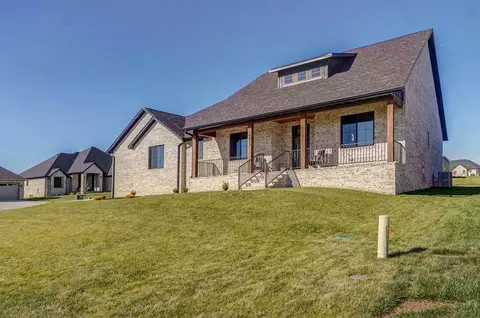 4413 E Kenwood Dr, Springfield, MO 65802 photo 2