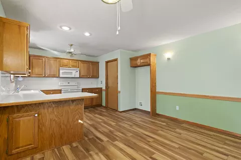 3119 S Newton Ave, Springfield, MO 65807 photo 5