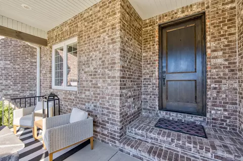 2549 E Olde Ivy St, Springfield, MO 65804 photo 3