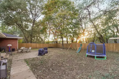 1911 S Glencrest Dr, Springfield, MO 65804 photo 33