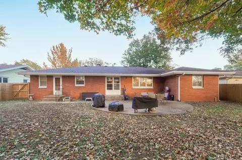 1911 S Glencrest Dr, Springfield, MO 65804 photo 28