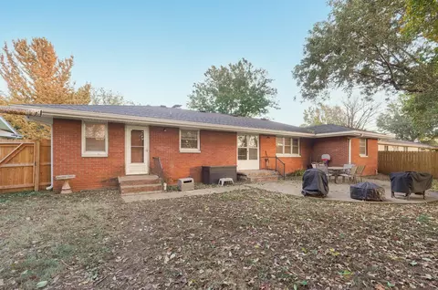 1911 S Glencrest Dr, Springfield, MO 65804 photo 29