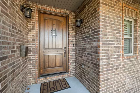 852 E Ailesbury Rd, Nixa, MO 65714 photo 4