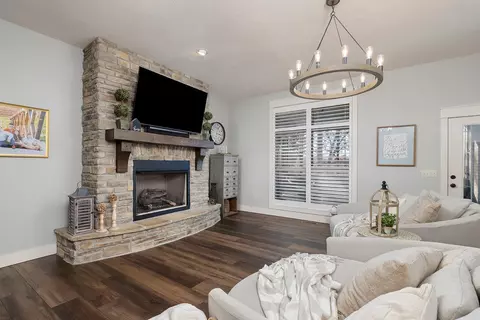 852 E Ailesbury Rd, Nixa, MO 65714 photo 7