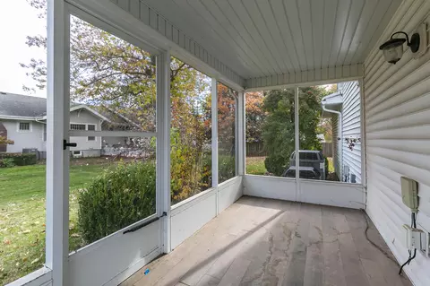 417 W County St, Monett, MO 65708 photo 11