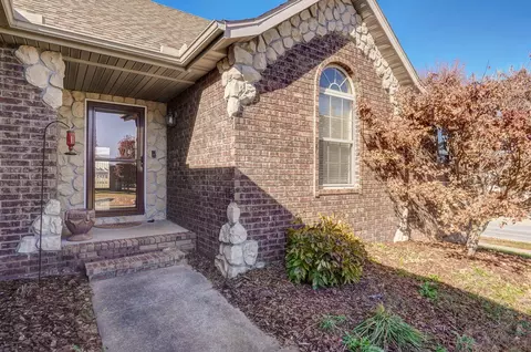 5715 S Meadowbrook Ave, Springfield, MO 65810 photo 3