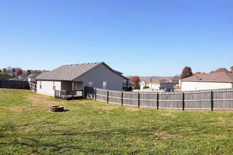 1202 W Canton Ct, Ozark, MO 65721 photo 5