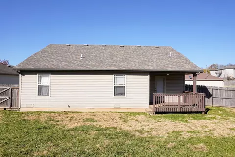 1202 W Canton Ct, Ozark, MO 65721 photo 4