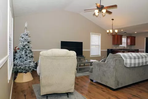 1202 W Canton Ct, Ozark, MO 65721 photo 8