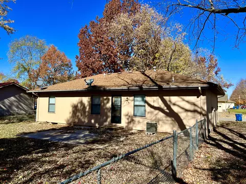 614 E Dyann Dr, Nixa, MO 65714 photo 6