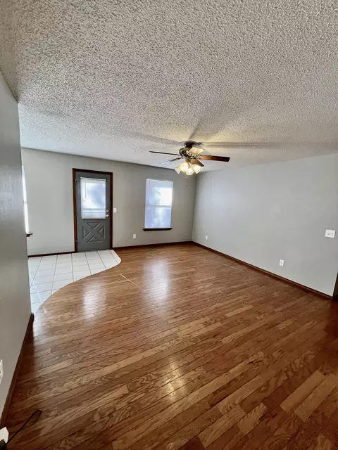 614 E Dyann Dr, Nixa, MO 65714 photo 8