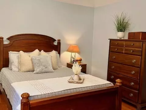 Bedroom - 310 Heritage Estates Rd, Branson, MO 65616 photo 6 of 11