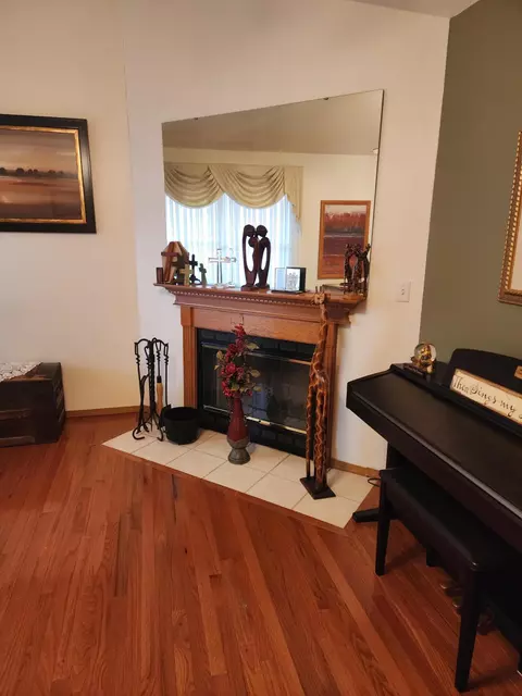 Living - 310 Heritage Estates Rd, Branson, MO 65616 photo 5 of 11