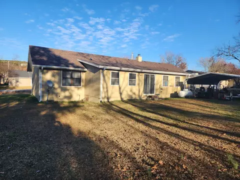Exterior - 310 Heritage Estates Rd, Branson, MO 65616 photo 5 of 9
