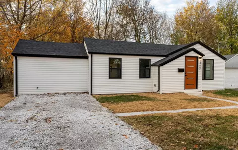 1460 E Central St, Springfield, MO 65802