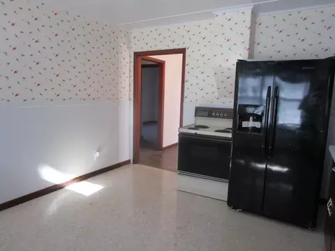 606 N Maple St, Mountain View, MO 65548 photo 9