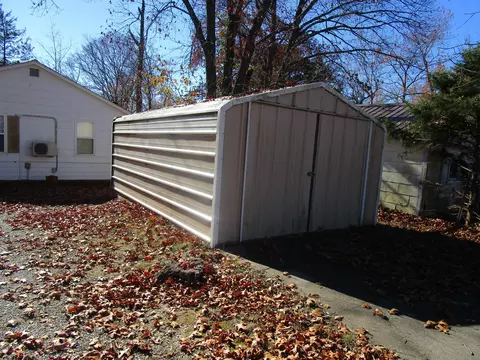 606 N Maple St, Mountain View, MO 65548 photo 4