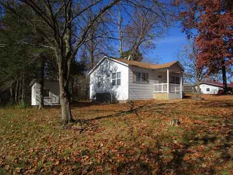 606 N Maple St, Mountain View, MO 65548 photo 2