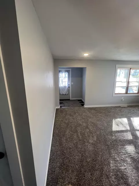 100 W Maple St, Mansfield, MO 65704 photo 11