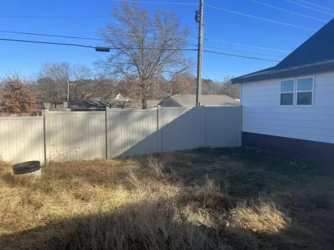 100 W Maple St, Mansfield, MO 65704 photo 19