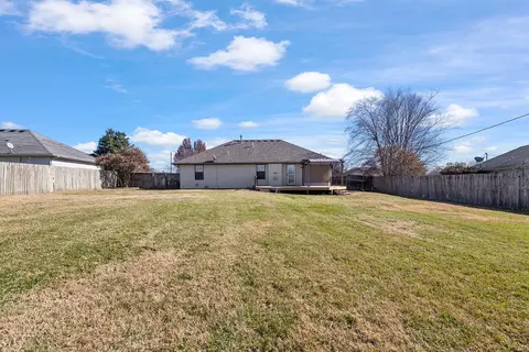 587 S Bradford Ave, Nixa, MO 65714 photo 23