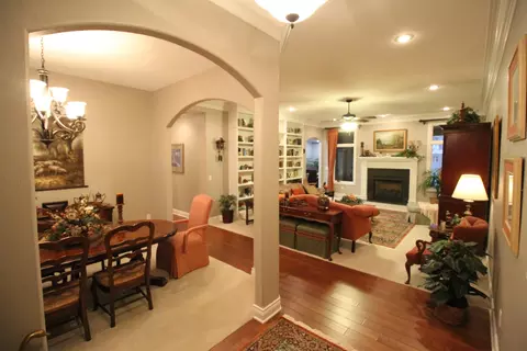 4856 S Clay Ct, Springfield, MO 65810 photo 2